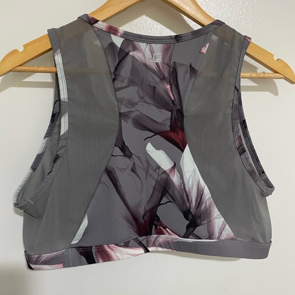 FABLETICS Women’s Floral Pullover Low Impact Sport Bra Activewear Top Sz XL - Picture 3 of 11